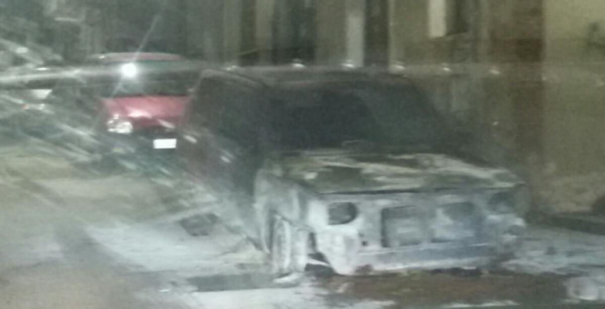 Fiamme nel centro storico, distrutta una Fiat Panda: l'auto era parcheggiata in via Matteotti - 