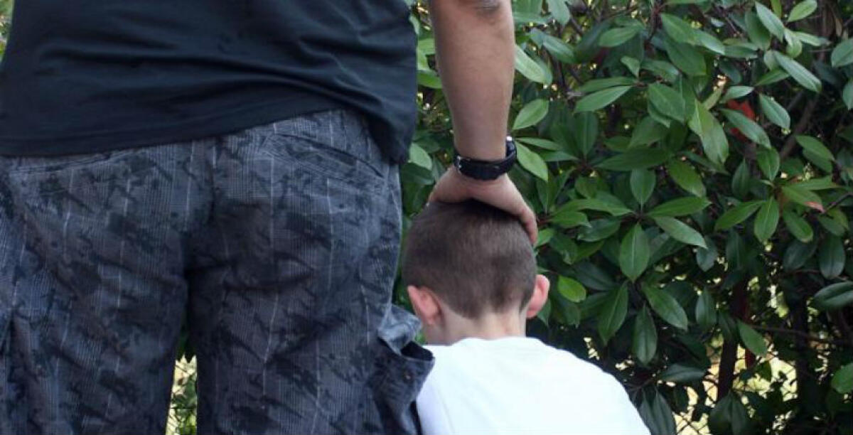 Abusi sessuali sul piccolo figlio, il padre sott'accusa: scelto il perito che valuterà le sue condizioni - 