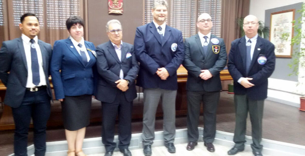 I campioni mondiali del powerlifting si sfidano al PalaCossiga, 200 in gara, anche 70 donne - 