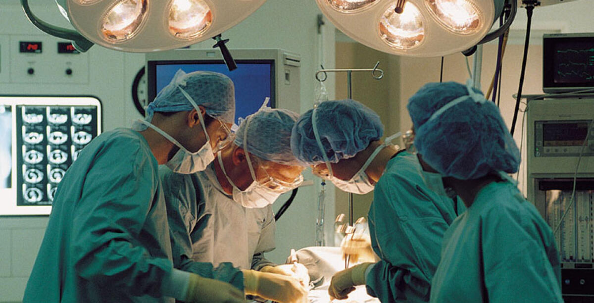 Stroncato da ictus Gennaro Schiattarella, i familiari consentono il prelievo degli organi - 