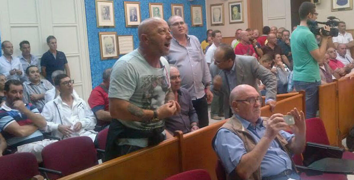 Il sindaco convoca consiglieri e sindacalisti sul caso Eni, salta la seduta monotematica? "Rimane in standby" - 