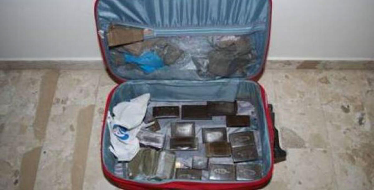 Rifugiato politico ghanese con l'hobby dello spaccio, hashish nella comunità alloggio - 