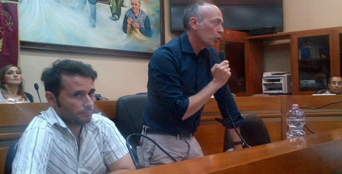 Un consiglio sulla sicurezza senza forze dell'ordine e sindaco, c'è l'atto di censura: "Non è una città videosorvegliata" -