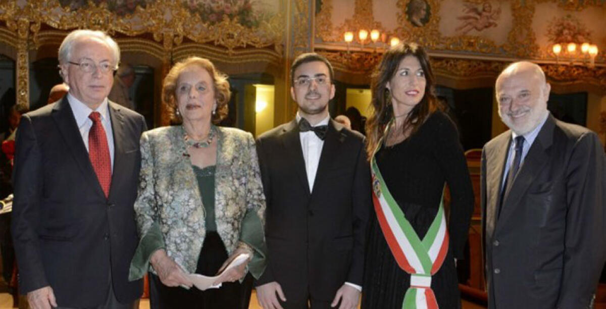 Il talento di Alberto Ferro trionfa a La Fenice, ecco il premio "Venezia 2015" - 