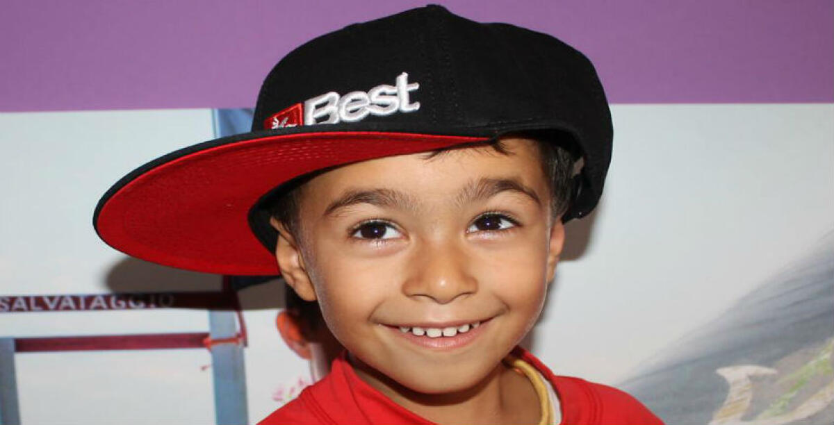 Gesualdo e il suo skate vincono su "Boing", a 4 anni si prepara a solcare le onde con il kite - 