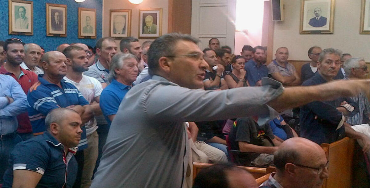 Indotto al collasso, Forza Italia attacca: Carfì, "se la giunta non sa risolvere il problema...vada a casa" - 