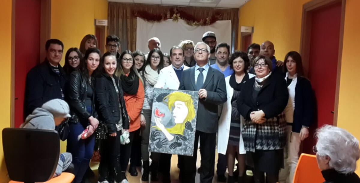 L'opera "La forza nella debolezza" dei liceali donata all'Hospice - 
