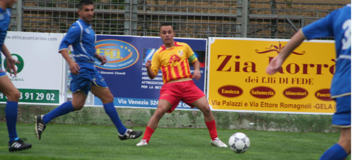 L’Atletico Gela ufficializza Felice Mezzasalma, l’attaccante gelese ritorna con la società giallorossa - 