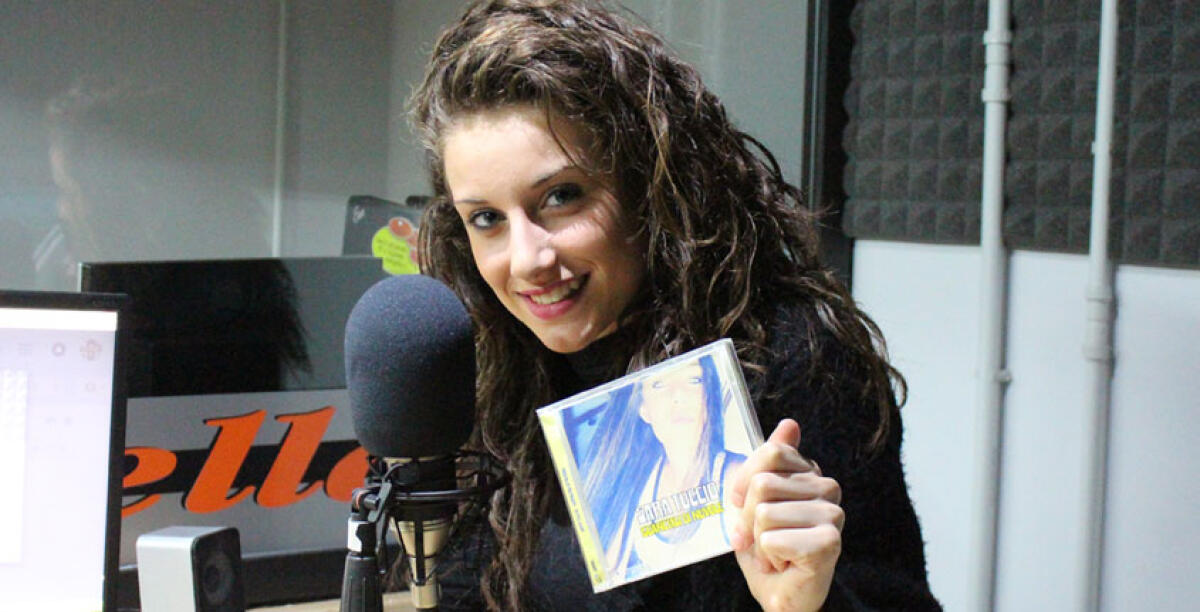 Interpretando "Adagio" sogna l'esordio ad "Amici", a 14 anni Sara Tuccio presenta il suo Cd - 