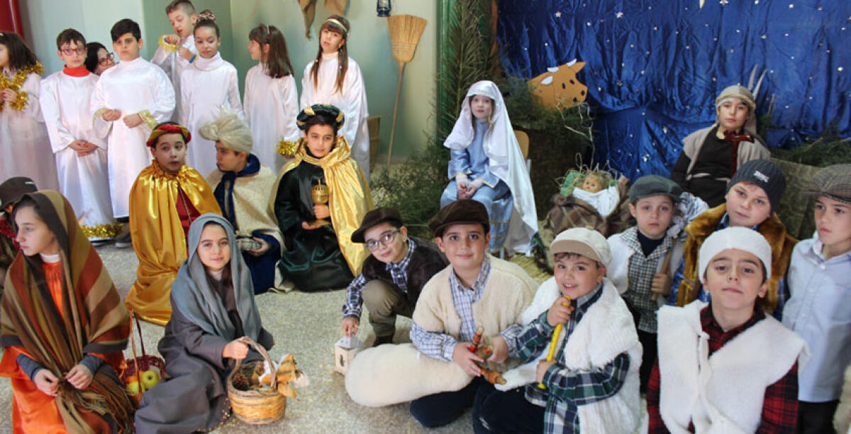 Presepe vivente al primo circolo "Antonietta Aldisio" con 500 bambini - 