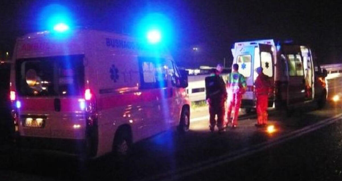 Stava ristrutturando l'appartamento di un medico, un operaio ferito: accuse al titolare dell'azienda - 