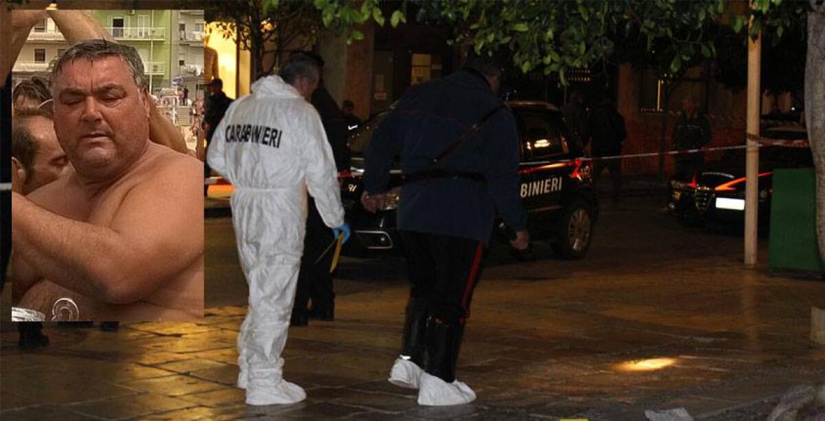 Sparatoria in piazza Umberto, ucciso con 5 colpi di pistola il tassista Domenico Sequino - 