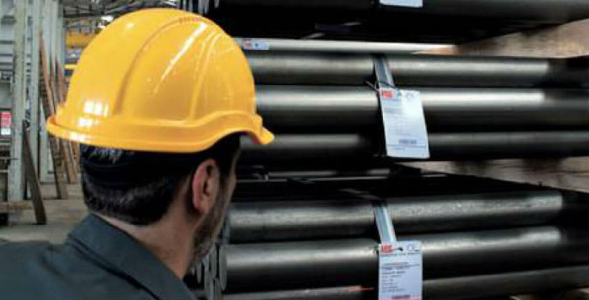 Esposto a pericolosi fumi, a giudizio il titolare dell'azienda: l'operaio chiede 250 mila euro - 