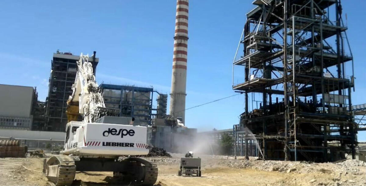 I Grillini al sindaco: "Interrompi le trattative, Eni investa qui tutti i 2,2 miliardi di euro!" - 