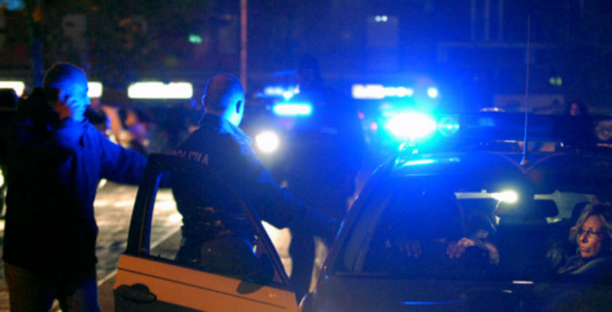 Scattano gli arresti per tre giovani sorvegliati speciali, uno di loro è accusato di rapina -