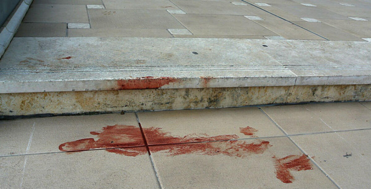 Coltellate ad un ambulante in via Madonna del Rosario, c'è il verdetto: tre anni a Vella - 