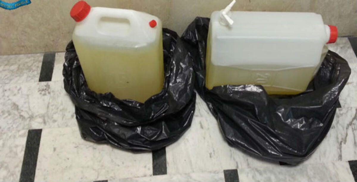 Con i fusti di gasolio davanti al tribunale, non avevano preparato un'azione di fuoco: assolti due giovanissimi - 