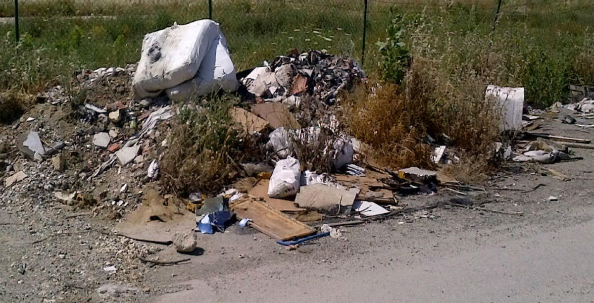 Discariche abusive a Farello, arriva il servizio extra: stanziati 134 mila euro e subappalto alla Balestrieri - 