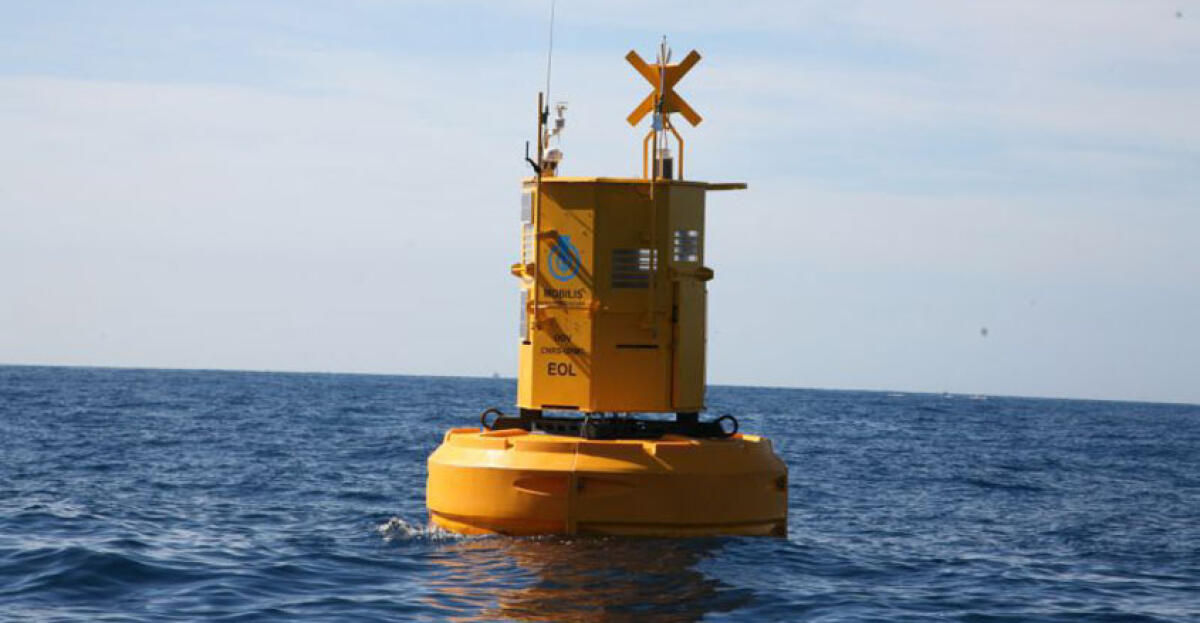 Apprensione in mare, non era un natante in difficoltà ma una boa sganciata dal pontile - 