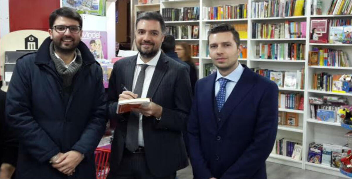 Il "poliziesco" tra le pagine de "L'Opera dei pupi", Cantella e il suo commissario Paternò -
