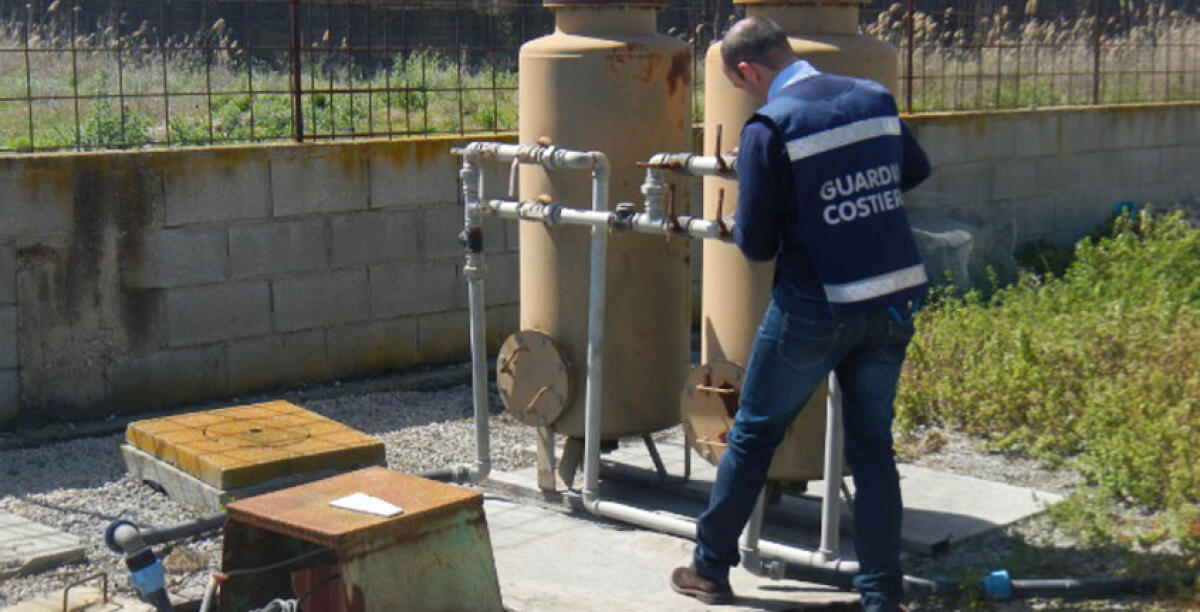 Autolavaggio per tir senza autorizzazione, sequestrata un'area di 700 metri - 