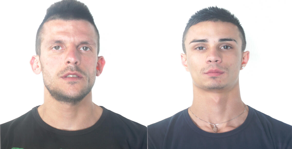 Sotto il sedile dell'auto 50 grammi di marijuana, arrestati due pregiudicati niscemesi - 