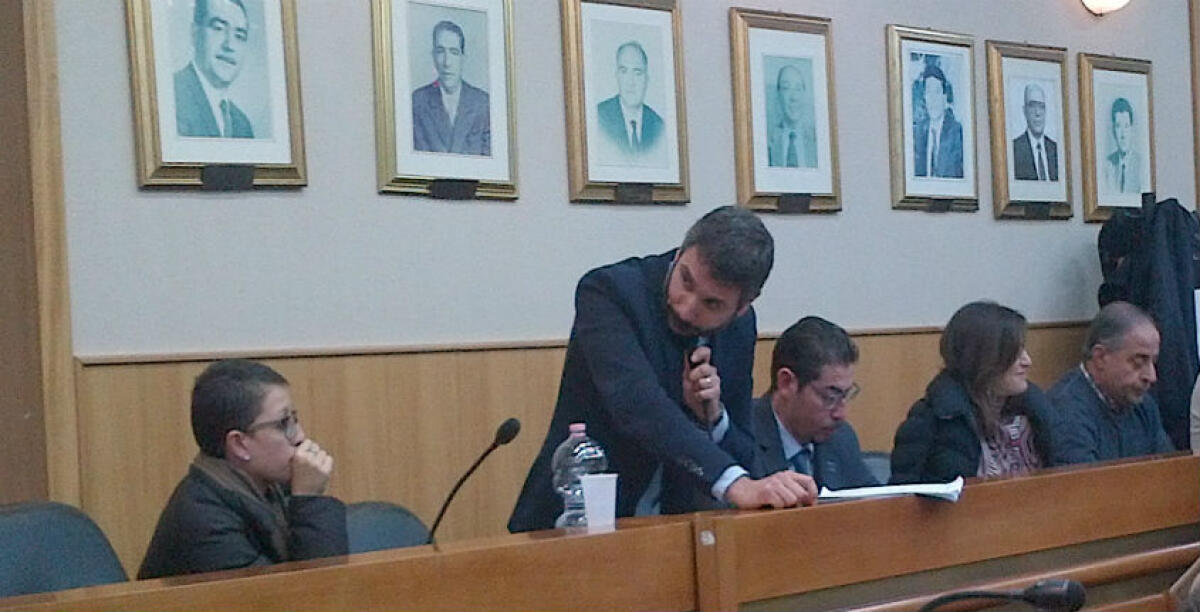 Gelo nel M5S, i consiglieri grillini sempre più distanti da Sara Cavallo: dopo il referendum arriva il confronto? - 