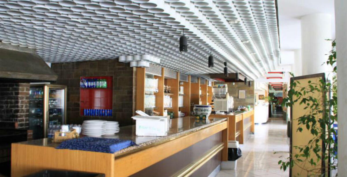 Pranzi e cene gratis, conti mai saldati: in tre tentarono il raggiro al "Sileno" e a due locali - 