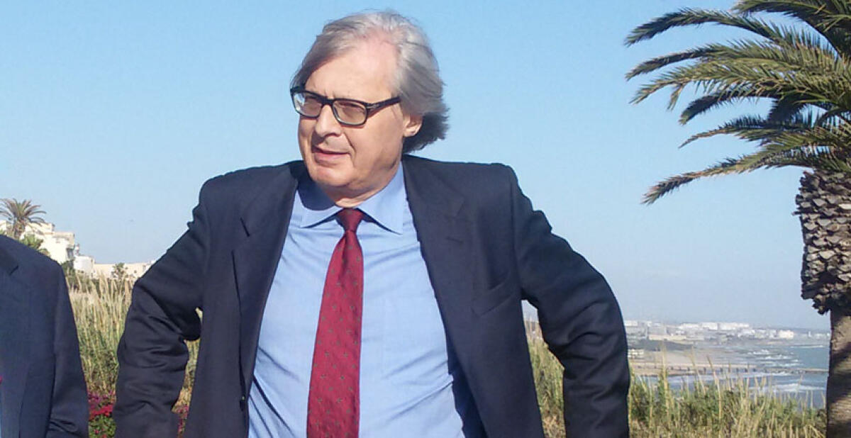 La grande lezione di Sgarbi. "Gela può ricominciare ma non può esporre i suoi reperti in ospedale!" - 