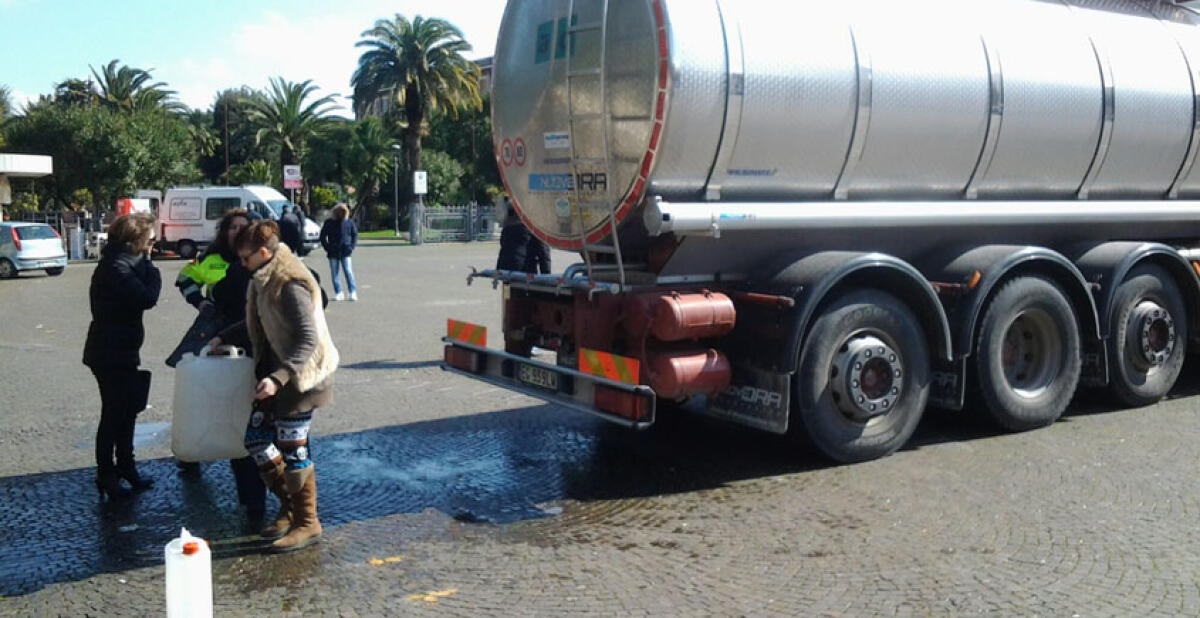 Caltaqua contro il sindaco: "Senza turnazione di notte niente acqua in tutta la città" - 