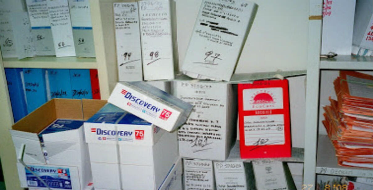 Controlli negli uffici comunali dell'urbanistica, sarebbero stati sequestrati diversi atti - 