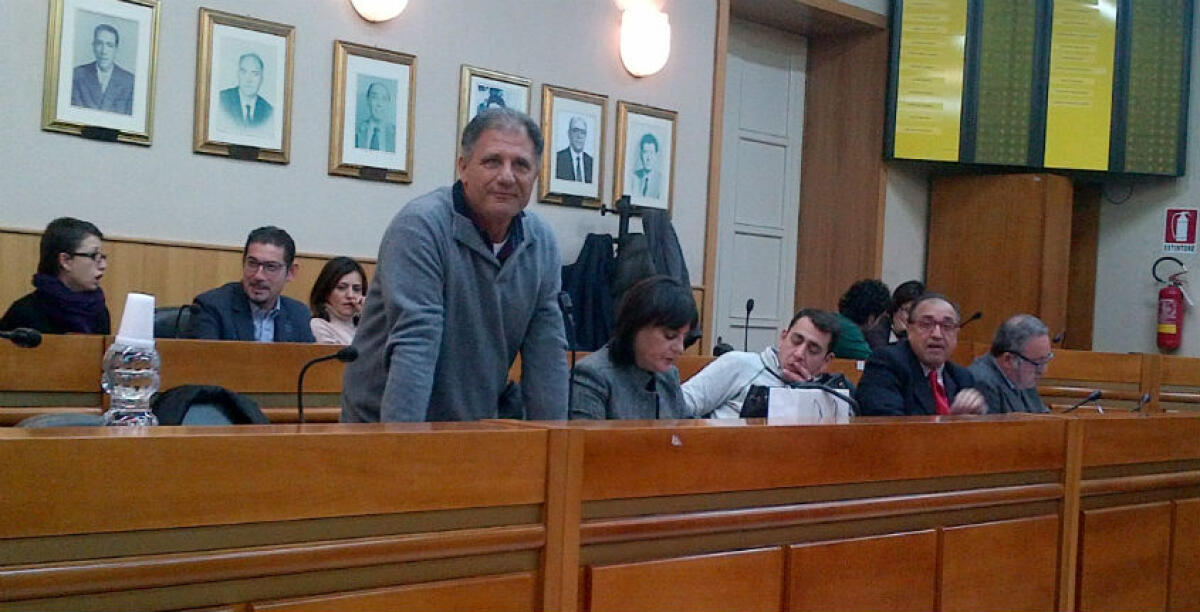 Sul debito da due milioni salta il banco? Scerra contesta i revisori e i grillini non voteranno - 