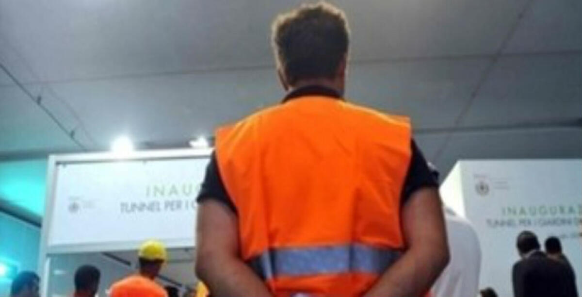 Senza stipendi e minacciati, un imprenditore accusato di estorsione: vittime i suoi operai - 