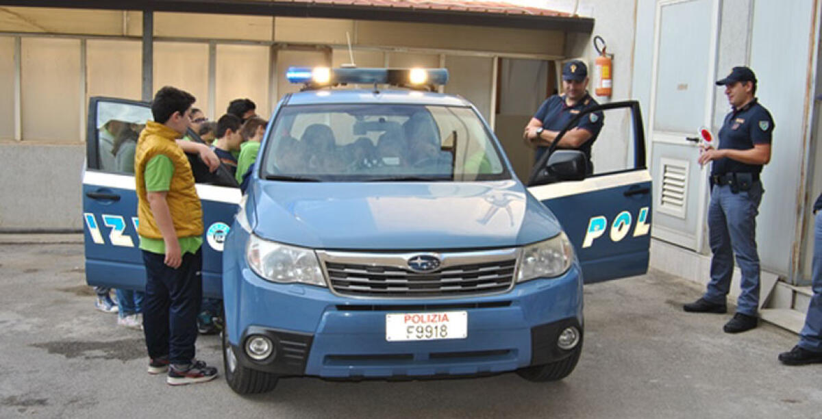 Sfratto esecutivo per la sede del commissariato di polizia di Niscemi - 