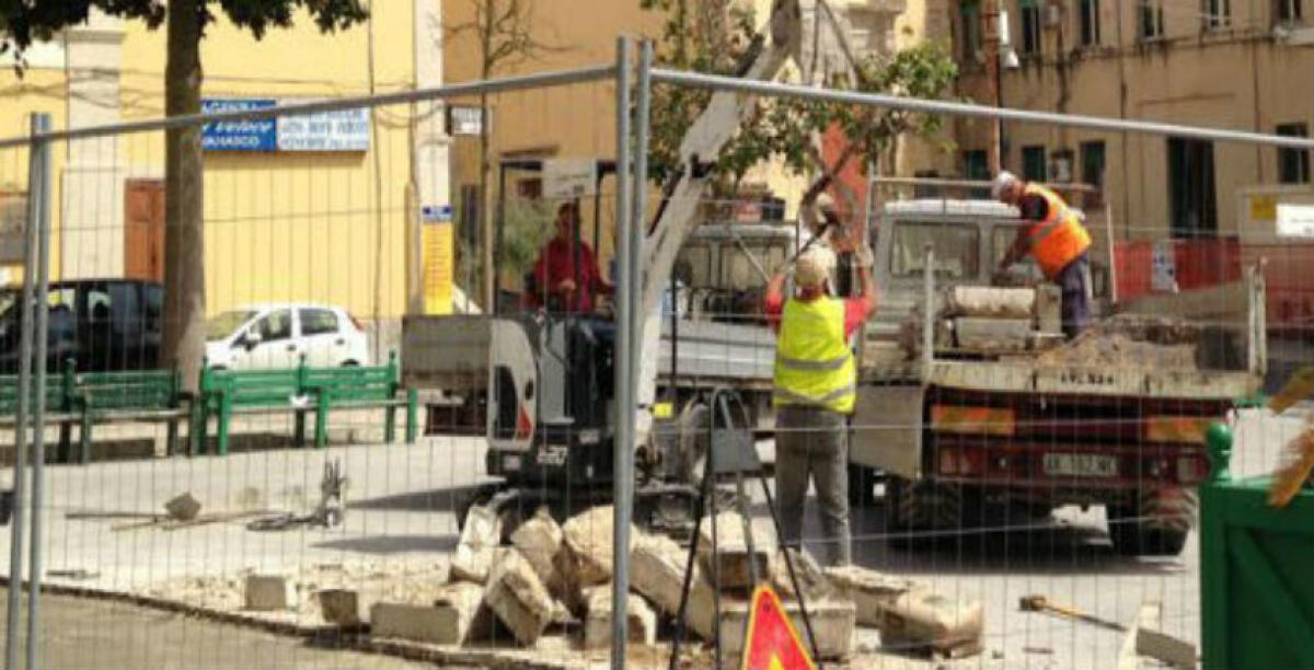 Un ribasso del 43% per aggiudicarsi i lavori nelle scuole, la commissione di gara lo verifica - 