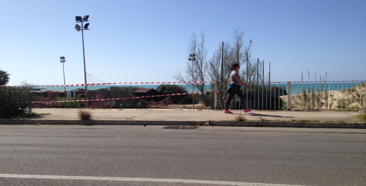 Nuova circolazione al Lungomare, residenti infuriati. "Divieti di accesso inaccettabili" - 