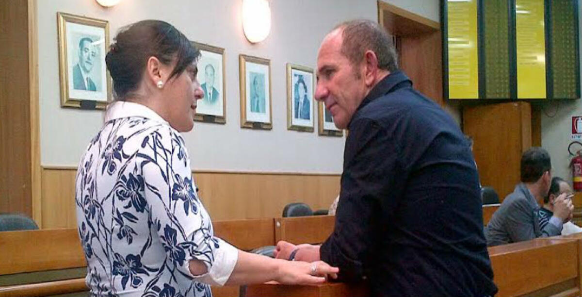 Cade il numero legale, dopo cinque sedute ancora niente regolamento sulla raccolta differenziata - 