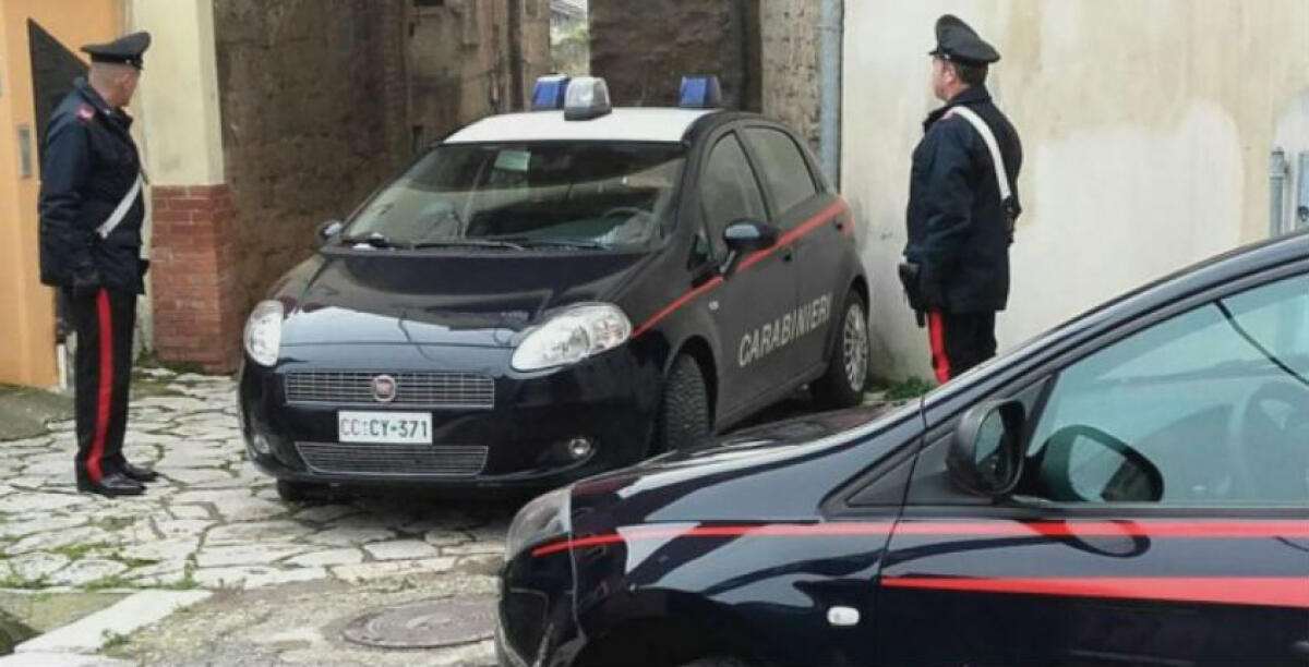 Rissa tra ambulanti in via Falcone, quattro feriti finiscono in ospedale - 