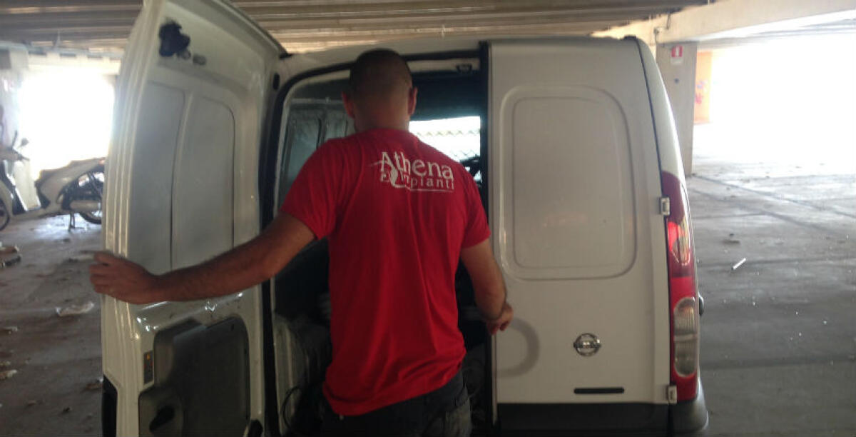 Anche le pulci durante i lavori al parcheggio Arena, l'Athena precisa: "La nostra offerta era la migliore" - 