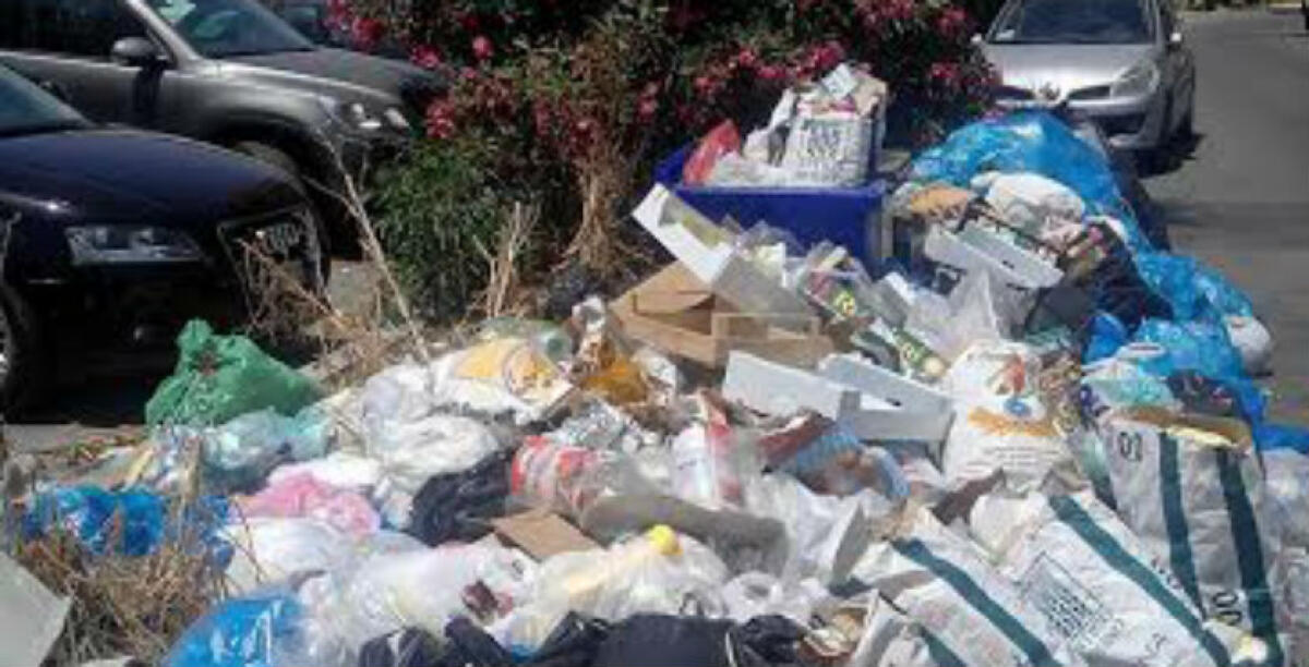 Niente regolamento sulla differenziata, "multe ai cittadini indisciplinati": la commissione ambiente contro la giunta - 