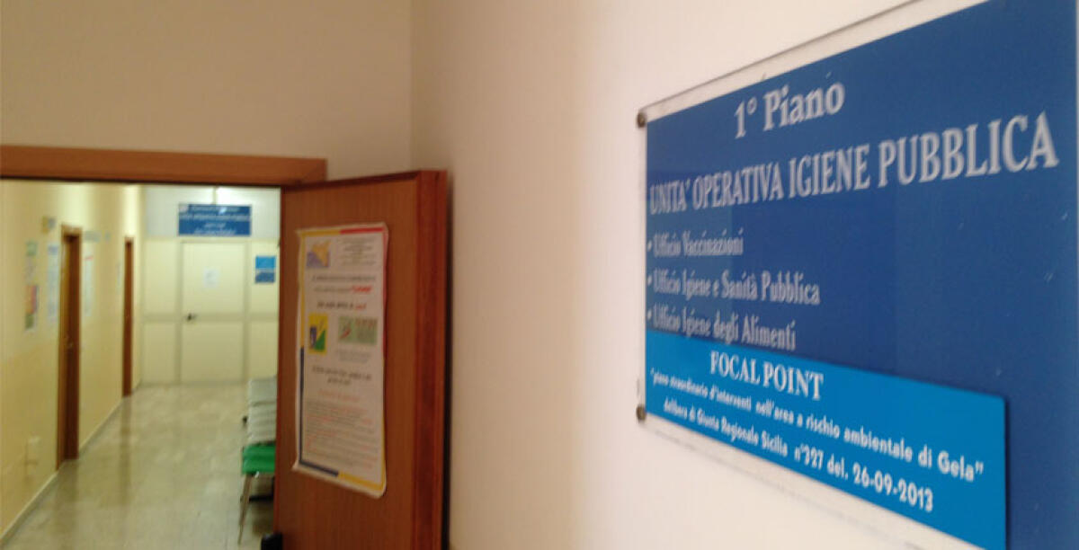 L'Ufficio Igiene Asp è sporco, al Poliambulatorio puliscono i medici - 
