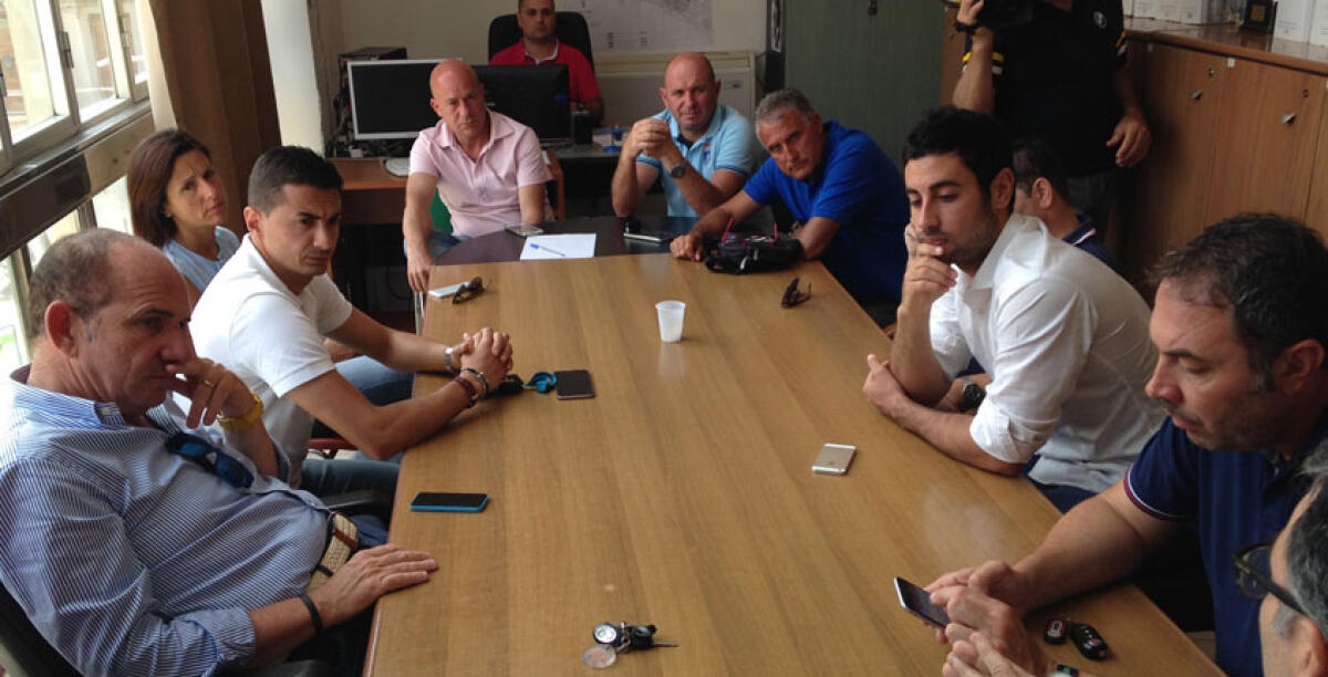 Bufera tra i consiglieri per l'affidamento dello stadio, spuntano le "facili" gestioni - 