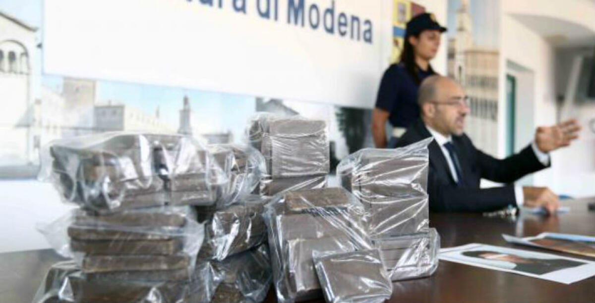 "La droga a Modena la controllano i gelesi", la relazione della Dia: "In affari con gli albanesi" - 
