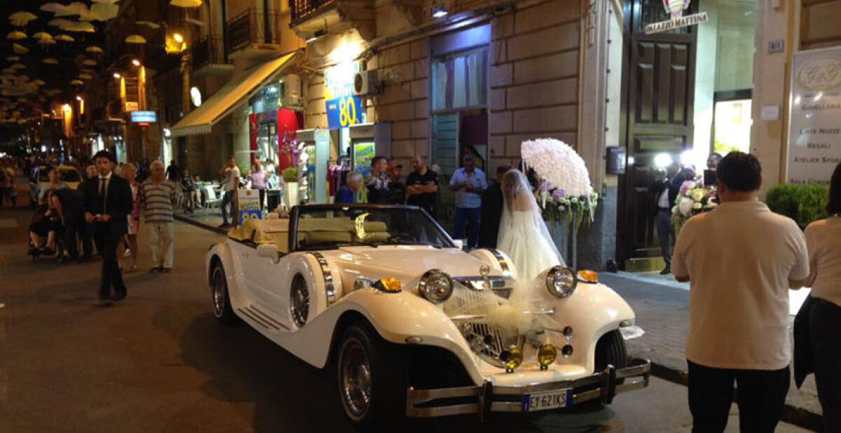 Dirsi di "sì" nel cuore del centro storico, Palazzo Mattina festeggia il primo matrimonio - 