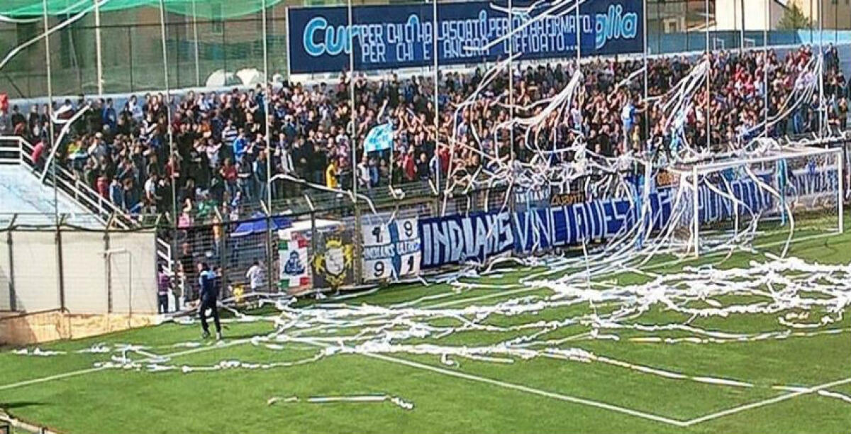 Gli ultras del Gela Calcio vogliono la serie D - I tifosi del Gela  
