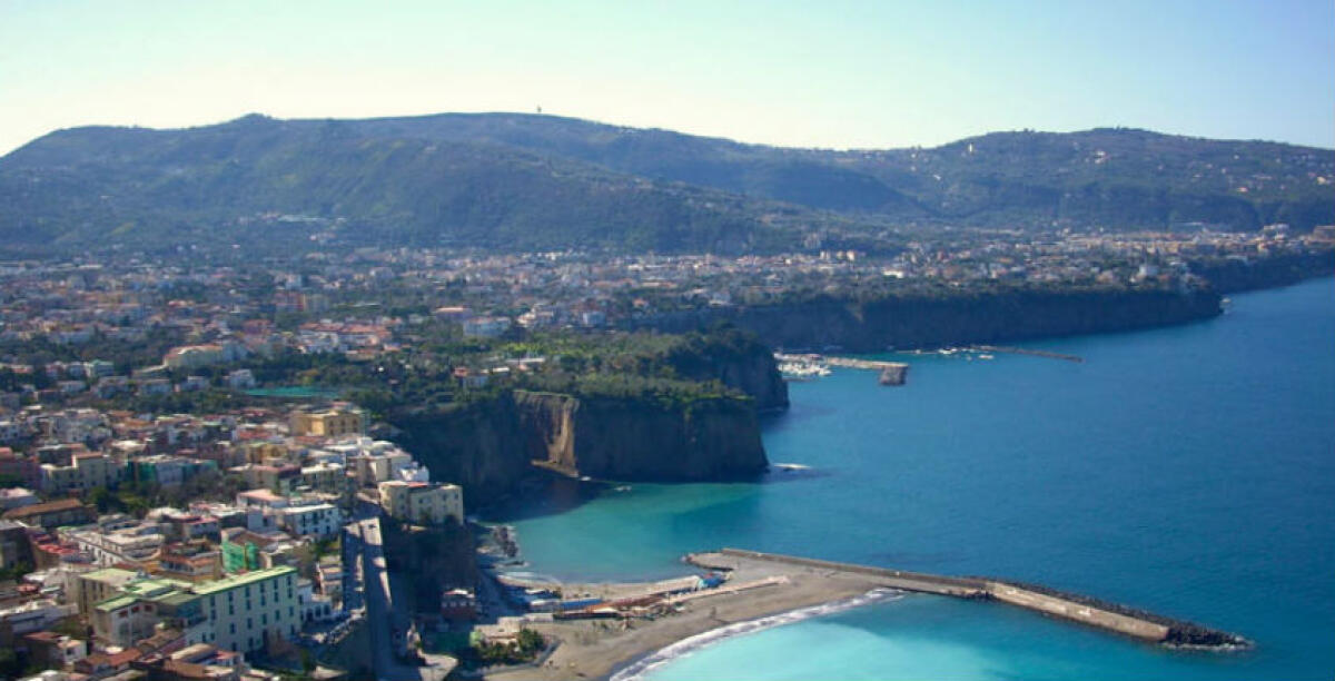 La vacanza da sogno era solo un raggiro, un'intera famiglia gelese costretta a fare marcia indietro - 