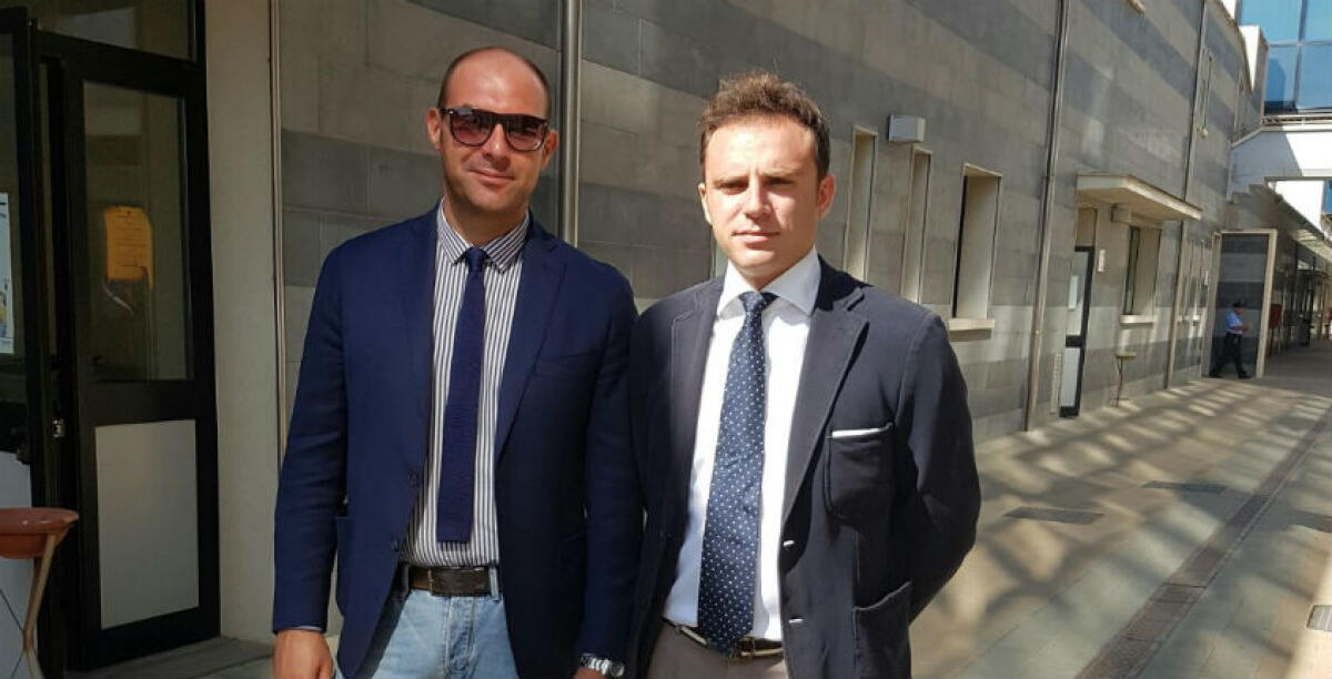 "Messinese porta avanti lo stesso sistema marcio", Destra in Movimento accusa: "Il Pd è complice di Eni" - 