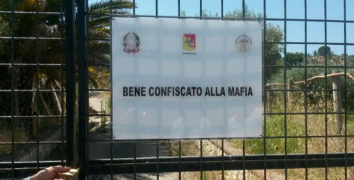I beni confiscati ai clan, "molti non appartengono per intero agli affiliati": verifiche sul regolamento - 