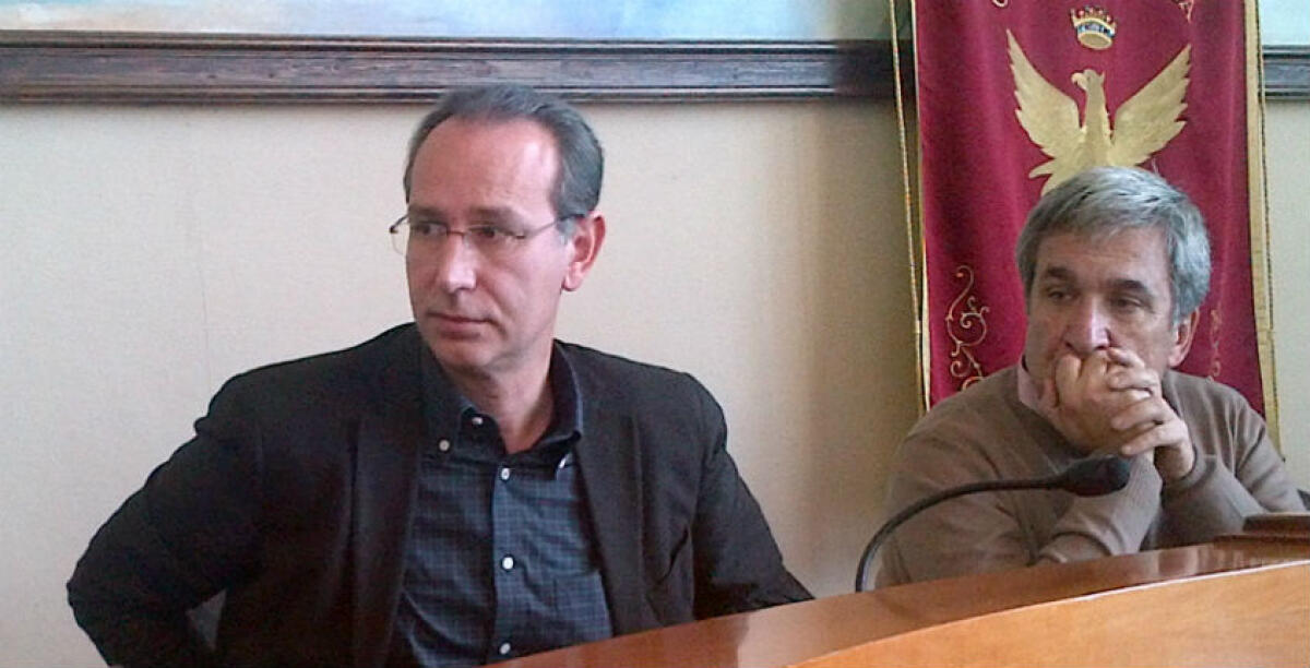 Manca l'accordo sul bilancio, grillini e Pd ribadiscono il no: Scerra lascia la riunione in municipio - Il mandato del dirigente Alberto Depetro è scaduto ad inizio mese (immagini di repertorio)