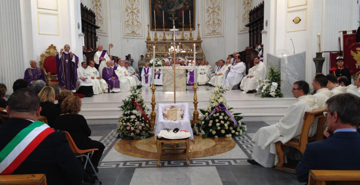 "Grazio Alabiso si sentiva amato e perdonato da Dio. Come uomo e come prete" - 